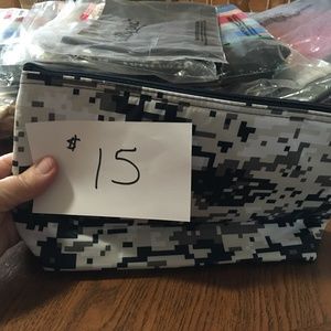 DIGITAL CAMO